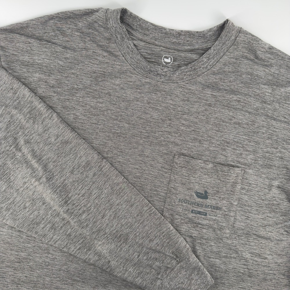 Southern Marsh Fieldtec Mens XL Gray Long Sleeve Pocket T-Shirt Tuna Graphic